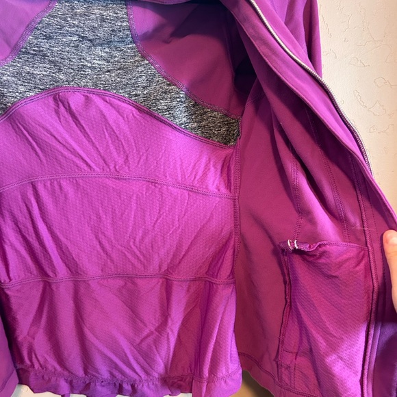 Lululemon vintage purple and gray jacket size 4 - Picture 5 of 8